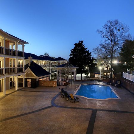 Hotel Finial BW Premier Collection Oxford - Anniston Bagian luar foto