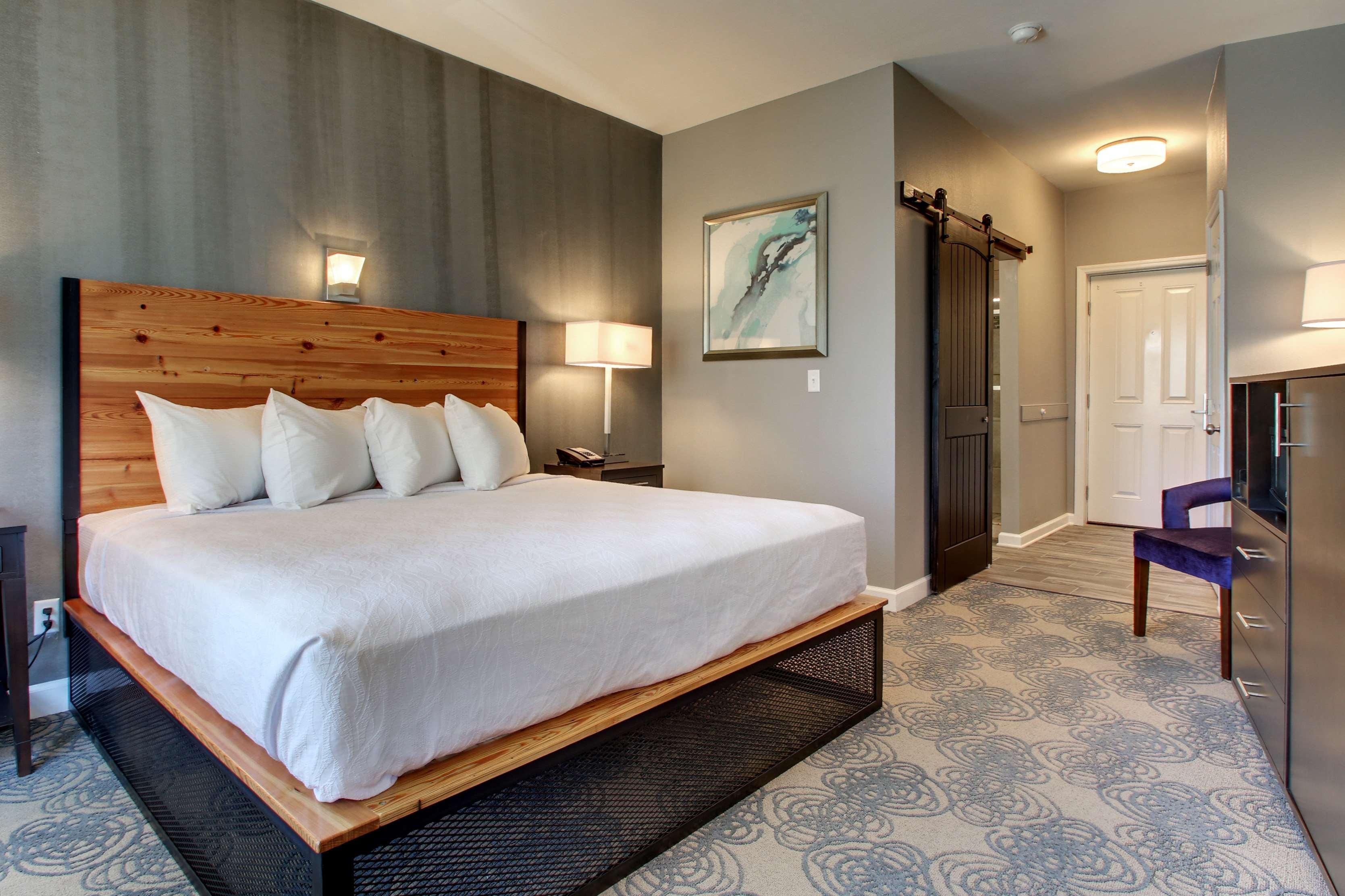 Hotel Finial BW Premier Collection Oxford - Anniston Ruang foto